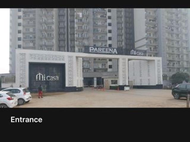 Resale | 2 BHK + 865 Sq.Ft. Apartment in Pareena Micasa