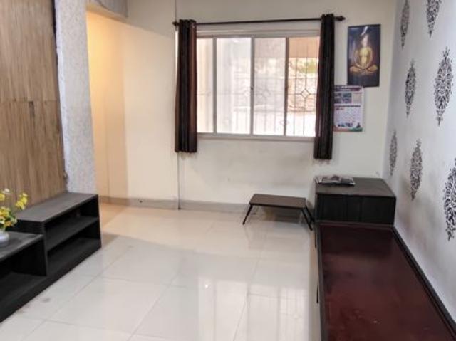 Resale | 2 BHK 860 Sq.Ft. Apartment in Goel Ganga Osian Park
