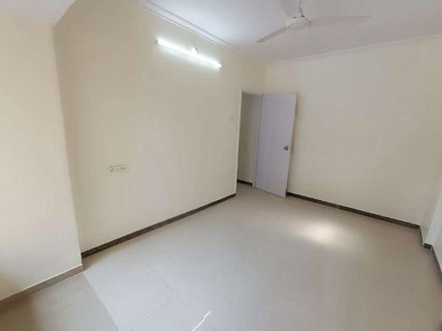 Resale | 2 BHK 860 Sq.Ft. Apartment in Maa Monarch