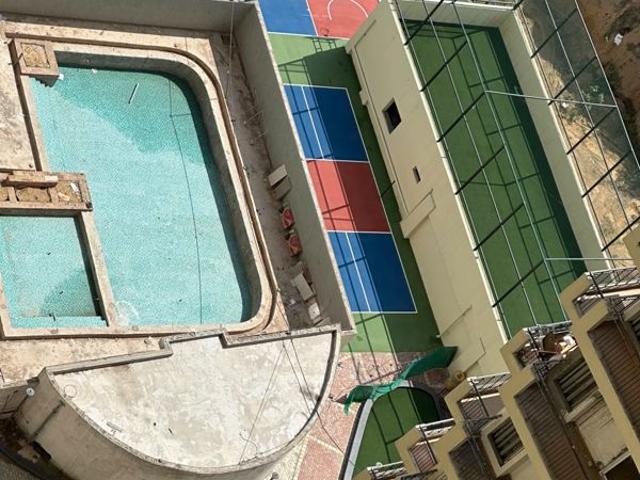 Resale | 2 BHK + 860 Sq.Ft. Apartment in Palm Marina Suites