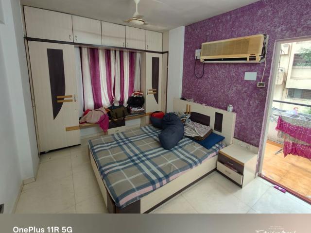 Resale | 2 BHK 860 Sq.Ft. Apartment in Pimple Nilakh