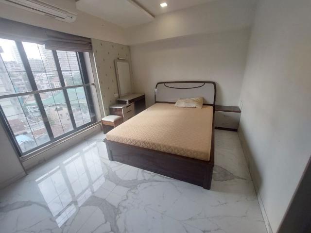 Resale | 2 BHK 874 Sq.Ft. Apartment in Tardeo