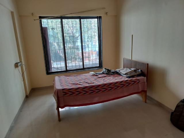 Resale | 2 BHK 870 Sq.Ft. Apartment in Goregaon West