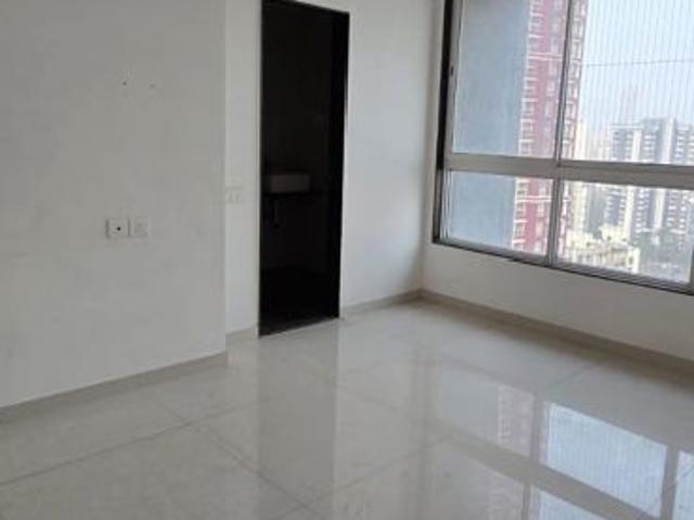 Resale | 2 BHK 884 Sq.Ft. Apartment in The Shreeji Atlantis