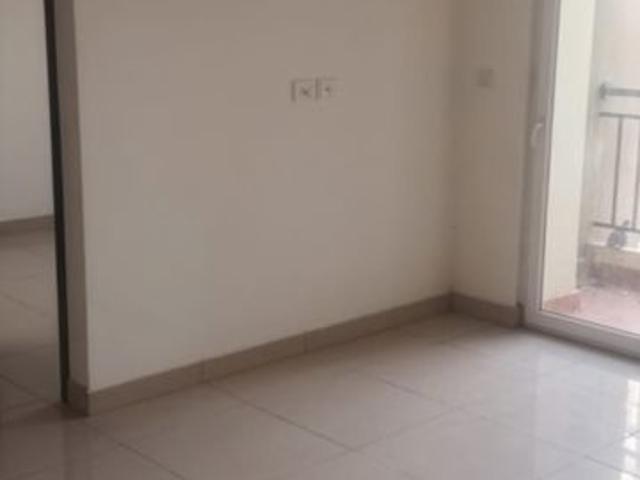 Resale | 2 BHK 884 Sq.Ft. Apartment in Provident Sunworth