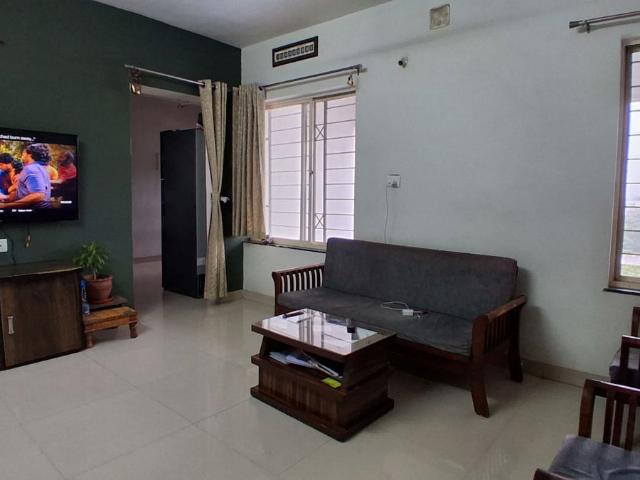 Resale | 2 BHK 887 Sq.Ft. Apartment in Shree Venkatesh Bilva