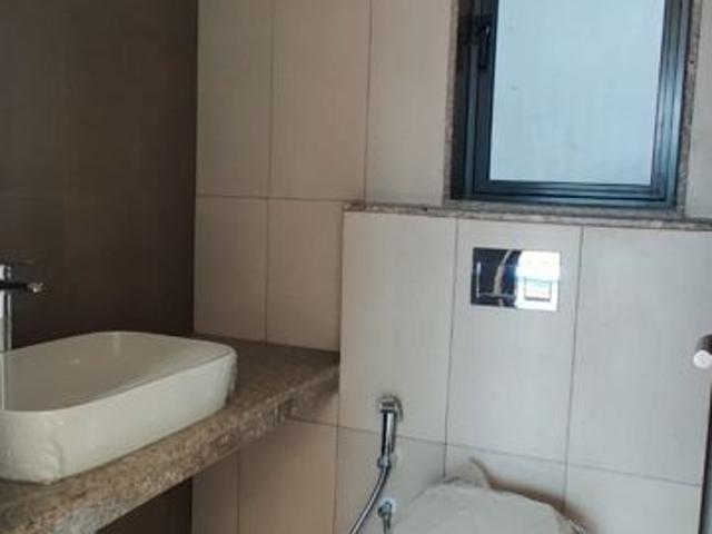 Resale | 2 BHK 888 Sq.Ft. Apartment in Shapoorji Pallonji Vicinia