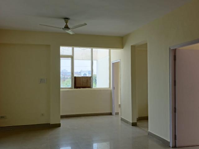 Resale | 2 BHK 892 Sq.Ft. Apartment in BPTP The Resort