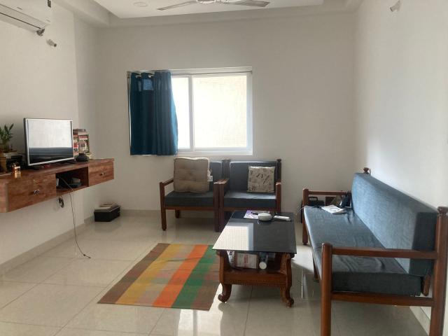 Resale | 2 BHK 892 Sq.Ft. Apartment in Prestige High Fields