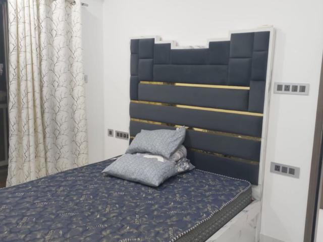 Resale | 2 BHK 900 Sq.Ft. Apartment in Wadgaon Sheri