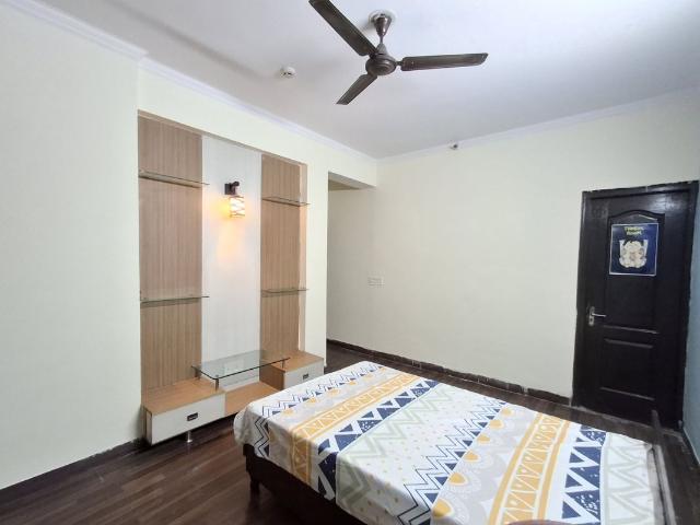 Resale | 2 BHK 900 Sq.Ft. Apartment in Avni Heritage