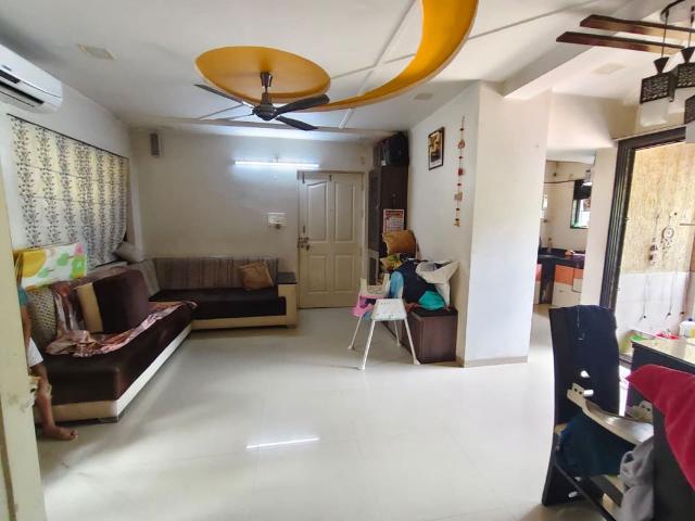 Resale | 2 BHK 900 Sq.Ft. Apartment in Baner