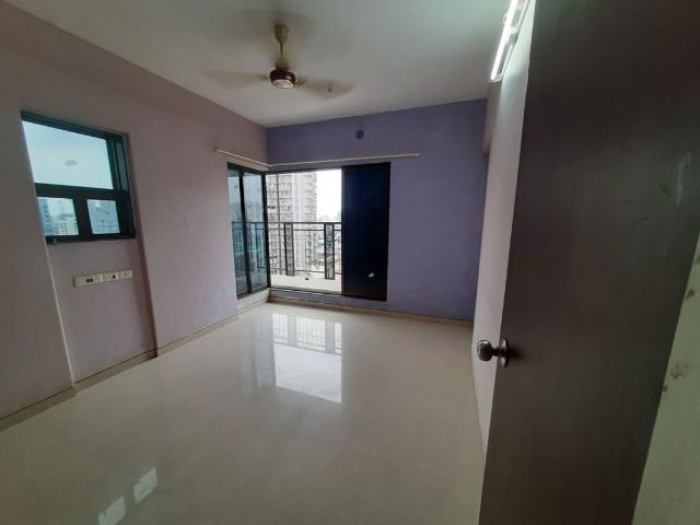 Resale | 2 BHK 900 Sq.Ft. Apartment in Borivali West