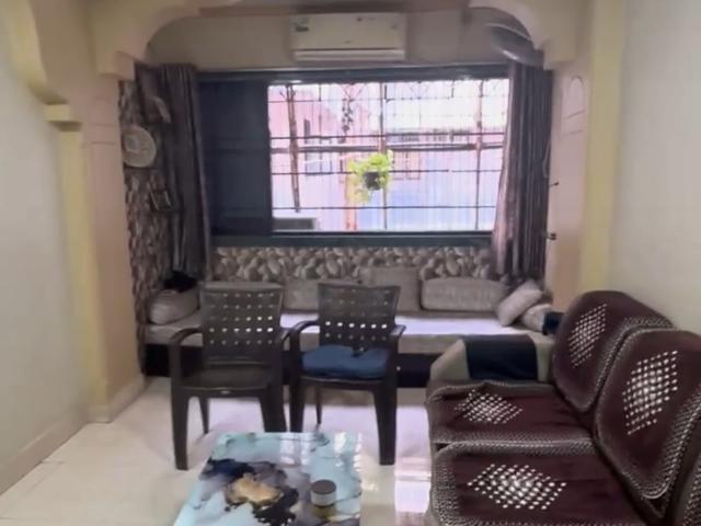 Resale | 2 BHK 900 Sq.Ft. Apartment in Dombivli East