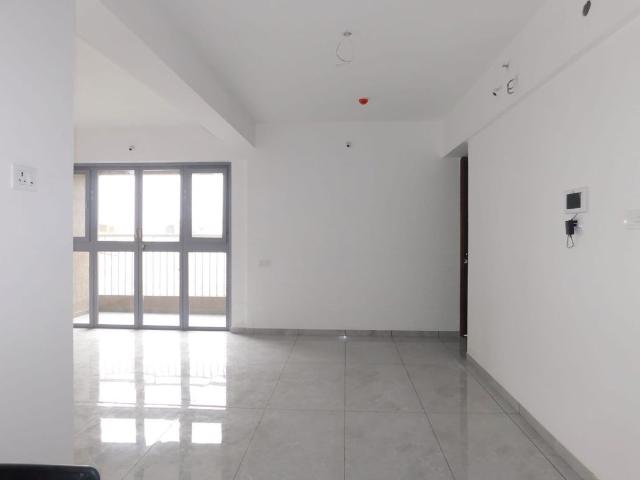 Resale | 2 BHK 900 Sq.Ft. Apartment in GK Atlanta Phase 2