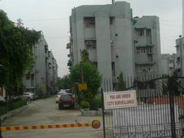 Resale | 2 BHK 900 Sq.Ft. Apartment in IP Extension