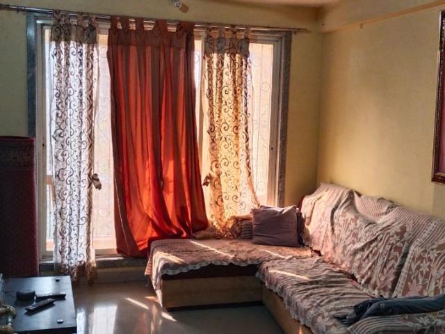 Resale | 2 BHK 900 Sq.Ft. Apartment in Kalyan West