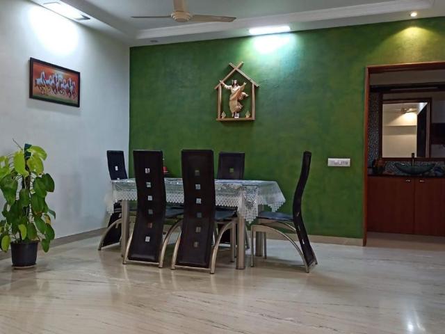 Resale | 2 BHK 900 Sq.Ft. Apartment in Kalpataru Classic