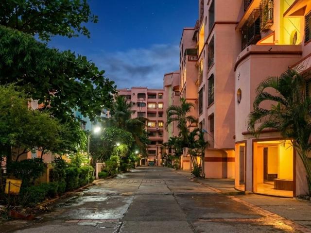 Resale | 2 BHK 900 Sq.Ft. Apartment in Karia Konark Pooram