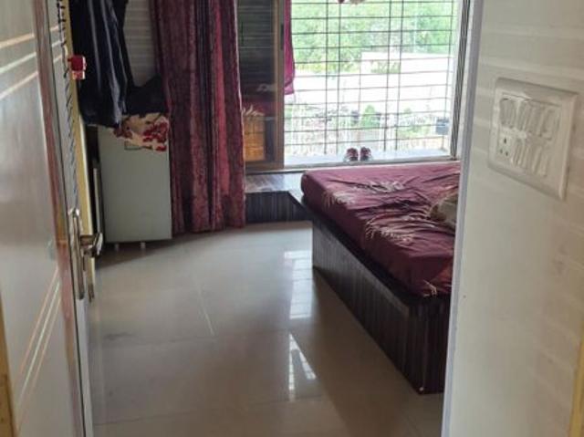 Resale | 2 BHK 900 Sq.Ft. Apartment in Kopar Khairane