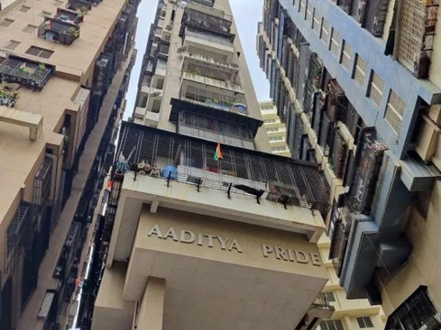 Resale | 2 BHK 900 Sq.Ft. Apartment in Sanghvi Aaditya Pride