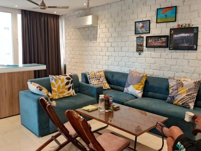 Resale | 2 BHK 900 Sq.Ft. Apartment in Sector 7 Dwarka
