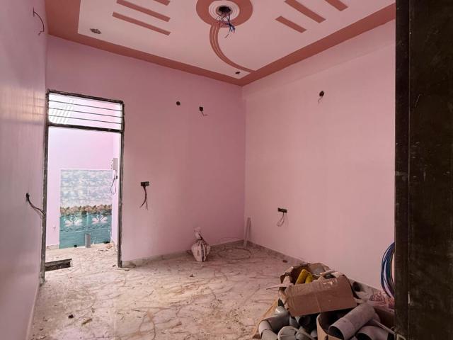 Resale | 2 BHK 900 Sq.Ft. Independent House in Mohanlalganj