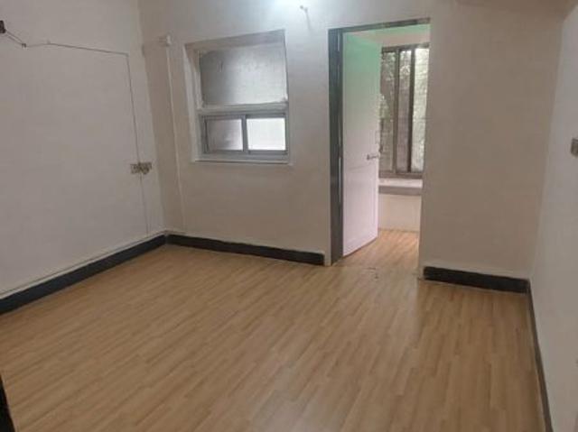 Resale | 2 BHK + 900 Sq.Ft. Penthouse in M3M Ikonic