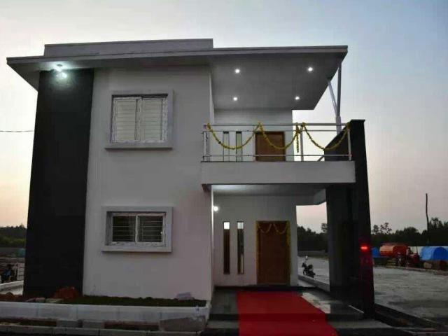 Resale | 2 BHK + 900 Sq.Ft. Villa in North Bangalore
