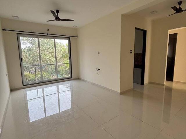 Resale | 2 BHK 920 Sq.Ft. Apartment in Pratik Gardens