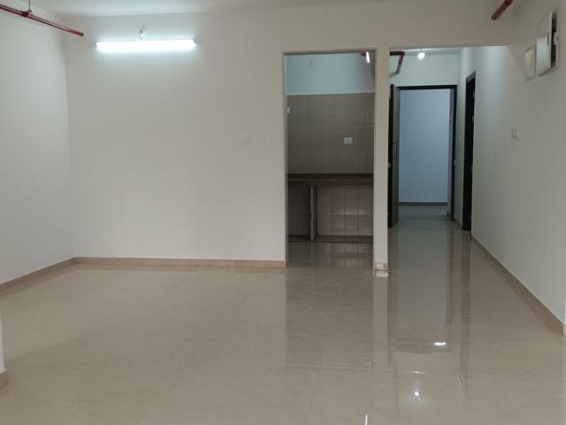 Resale | 2 BHK 923 Sq.Ft. Apartment in Dosti Greenscape