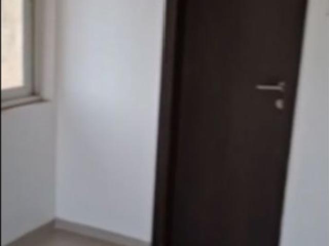 Resale | 2 BHK 934 Sq.Ft. Apartment in Dosti Imperia Phase I