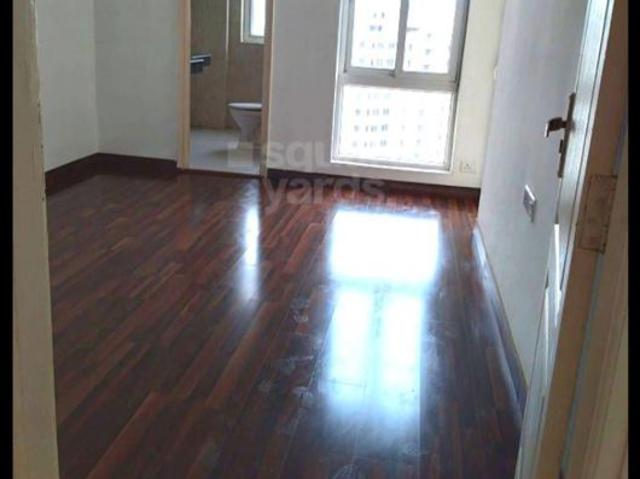 Resale | 2 BHK 934 Sq.Ft. Apartment in Dosti Imperia Phase I