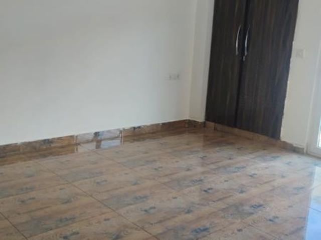 Resale | 2 BHK 935 Sq.Ft. Penthouse in VVIP Addresses