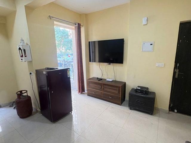 Resale | 2 BHK 945 Sq.Ft. Apartment in Signature The Millennia 2