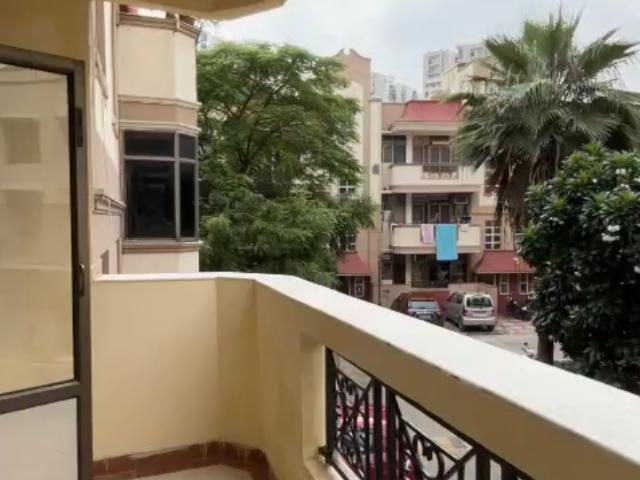 Resale | 2 BHK 949 Sq.Ft. Apartment in Ashiana Housing Greens Apartment