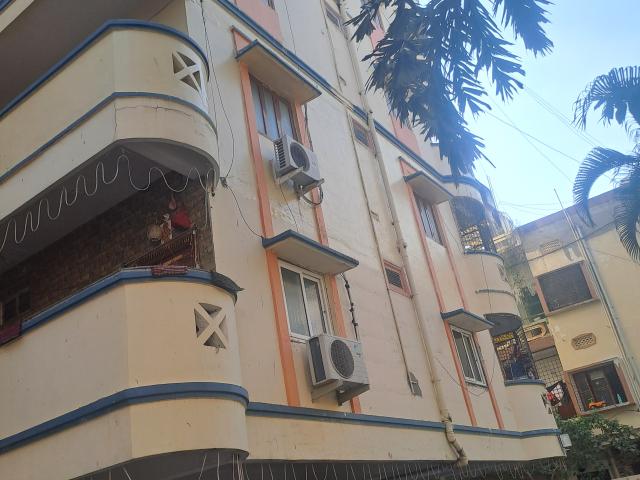 Resale | 2 BHK 942 Sq.Ft. Apartment in NSR Residency