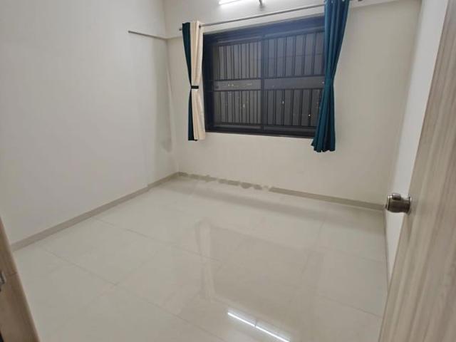 Resale | 2 BHK 943 Sq.Ft. Apartment in Kohinoor Sapphire 2