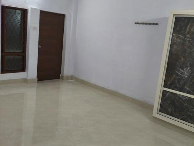 Resale | 2 BHK 955 Sq.Ft. Apartment in Ashish Apartments