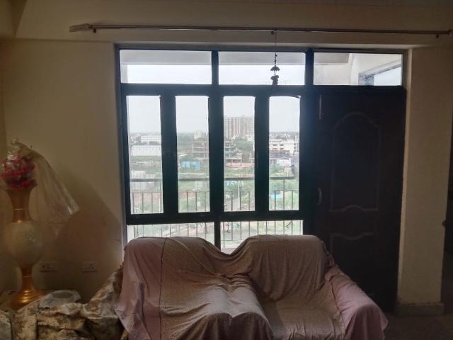 Resale | 2 BHK 955 Sq.Ft. Apartment in Nitishree Aura Chimera