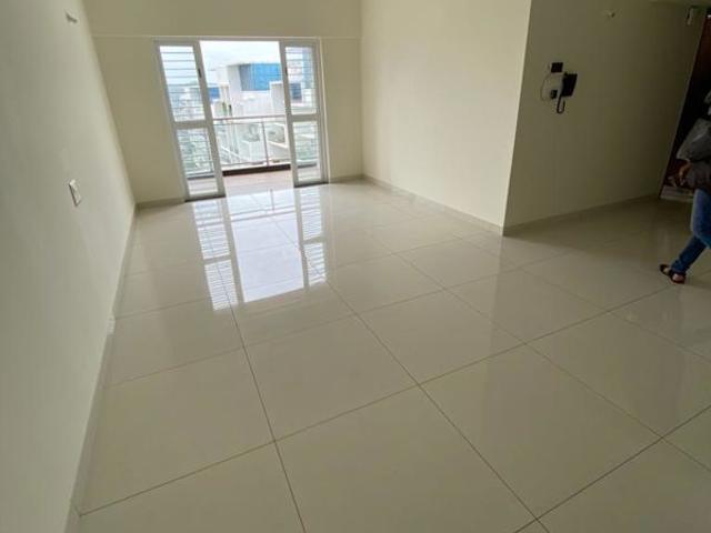 Resale | 2 BHK 958 Sq.Ft. Apartment in Beharay Rathi Hillview Residency