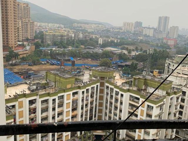 Resale | 2 BHK + 950 Sq.Ft. Apartment in Velentine Tower