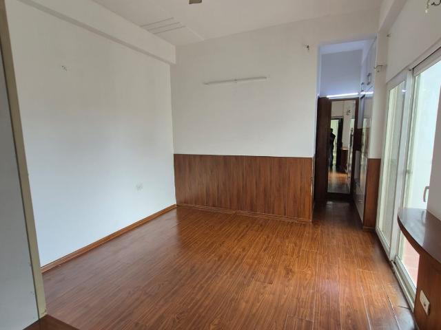 Resale | 2 BHK 950 Sq.Ft. Apartment in Amrapali Zodiac