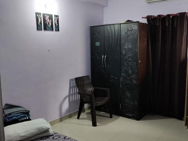 Resale | 2 BHK 950 Sq.Ft. Apartment in Charms Castle