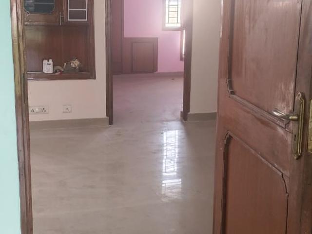 Resale | 2 BHK 950 Sq.Ft. Apartment in Charms Castle