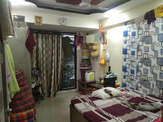 Resale | 2 BHK 950 Sq.Ft. Apartment in Globe Radhe Krishna Apartment