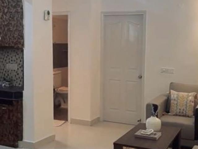 Resale | 2 BHK 950 Sq.Ft. Apartment in Gulmohur Garden
