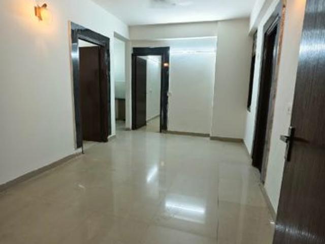 Resale | 2 BHK 950 Sq.Ft. Apartment in Meenal Balmukund Residency