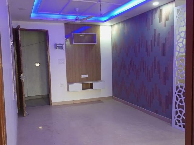 Resale | 2 BHK 950 Sq.Ft. Apartment in Nirmala Royal Residencies