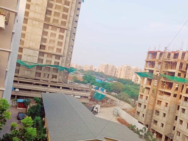 Resale | 2 BHK 950 Sq.Ft. Apartment in Oxford Olympia